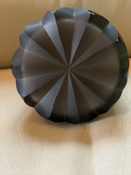 Saint-Louis (France) Grey Etched Decanter & Glass - Image 4
