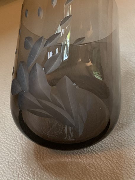 Saint-Louis (France) Grey Etched Decanter & Glass - Image 5