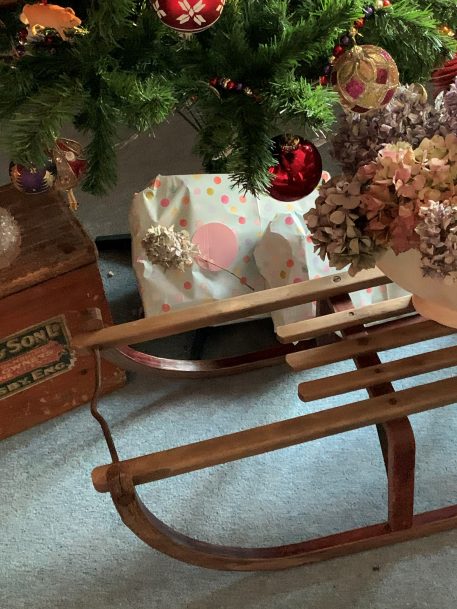 A Vintage Wooden Sleigh with Metal Edged Runners and Bar - Image 5