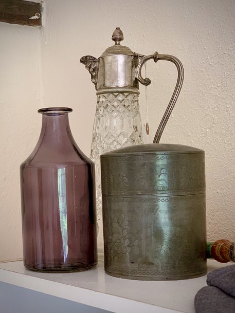 A Vintage Chinese Pewter Tea Caddy Embossed with Flowers - SOLD! - Image 4