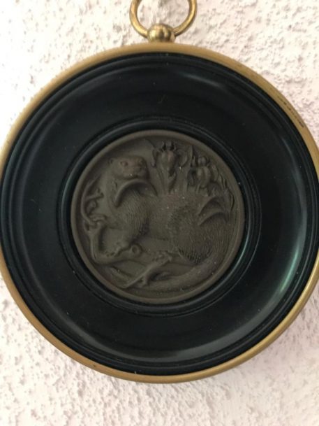 A Miniature Round Otter Wall Plaque By Ceramico - Image 5