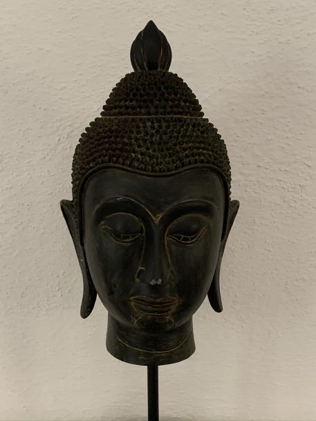 An Elegant and Handsome Buddha Head on a Plinth - Image 6