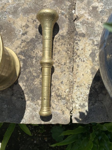 Antique Brass Apothecary Pestle and Mortar Pharmacy/Chemist Display - Image 4