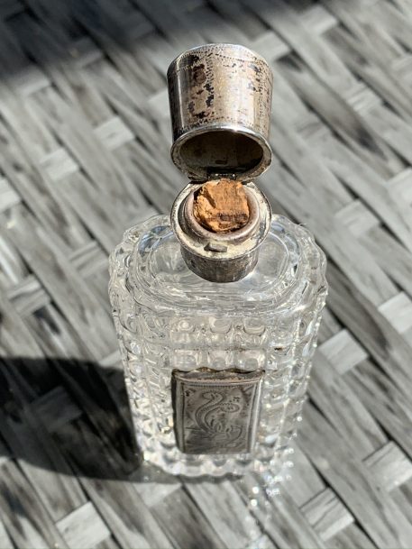 An Elegant Silver Mounted Cut Glass Perfume Bottle - Image 11