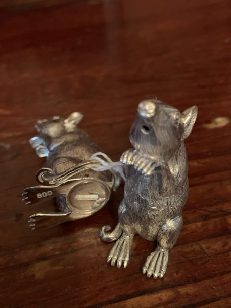 A Pair of Heavy Silver Mice Salt & Peppers - SOLD! - Image 4
