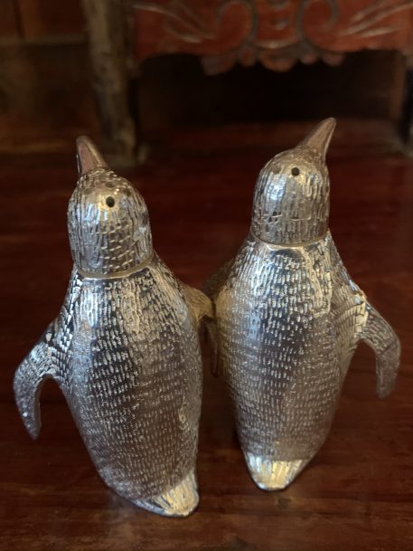 Pair of Novelty Silver Plated Penguin Salt & Peppers - SOLD! - Image 3