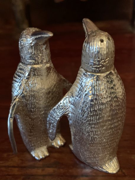 Pair of Novelty Silver Plated Penguin Salt & Peppers - SOLD! - Image 2