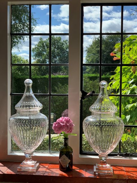 A Fine Pair of Cut Glass Pedestal Jars and Covers - Image 3