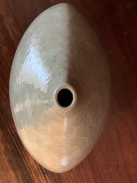 A Sculptural Mottled Cream Vase With A Tapered Neck - SOLD! - Image 3
