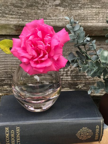 Contemporary Small Glass Posy Vase with a Pink Hue - Image 4