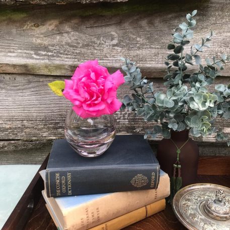 Contemporary Small Glass Posy Vase with a Pink Hue - Image 3