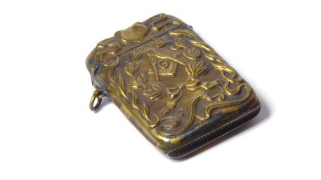 A Brass Masonic Rectangular Vesta Case with Freemason Square & Compass - Image 3