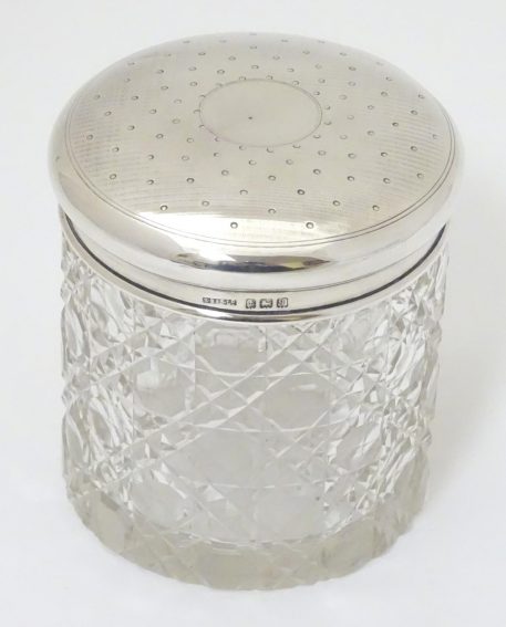 Cut Glass Vanity Jar with Silver Lid hallmarked 1915 by S Blanckensee & Son Ltd - Image 2