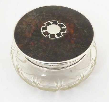 A cut glass vanity pot with Silver and Tortoiseshell lid - Image 6