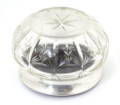 A cut glass vanity pot with Silver and Tortoiseshell lid - Image 7