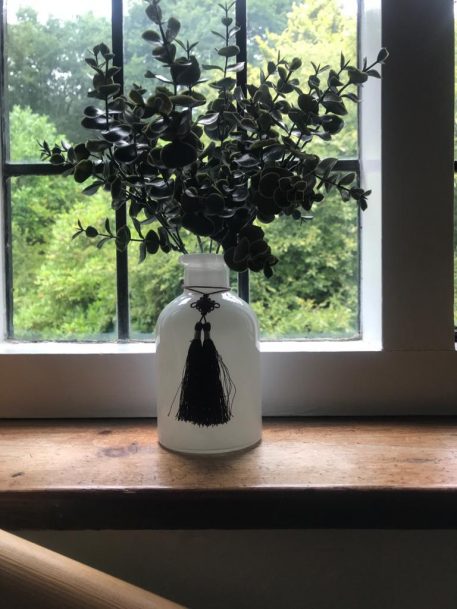 White Apothecary Style Glass bottle/vase with Tassel - Image 2