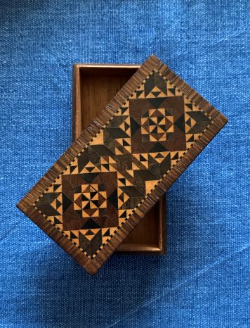 Antique Tunbridge Ware Rosewood and ‘Stickware’ Pattern Trinket Box
