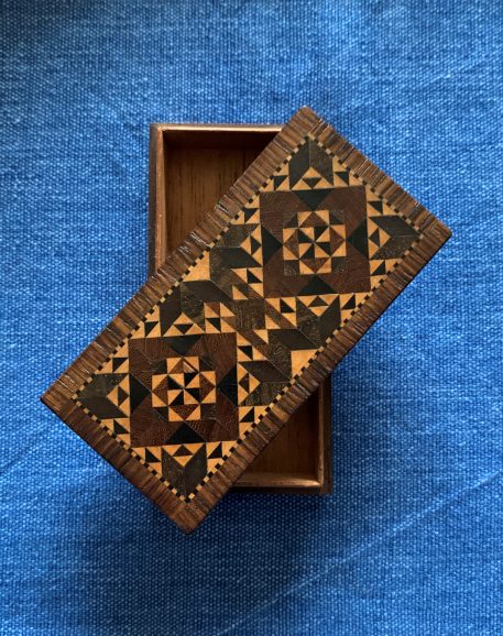 Antique Tunbridge Ware Rosewood and ‘Stickware’ Pattern Trinket Box