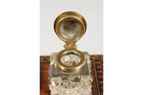 A Tunbridge Ware Marquetry and Parquetry Table Inkstand in Good Condition - Image 8