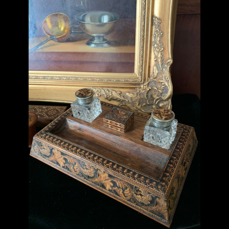 A Tunbridge Ware Marquetry and Parquetry Table Inkstand in Good Condition - Image 2