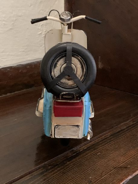 Painted Tin Plate Ornament of a Lambretta Scooter - Image 5