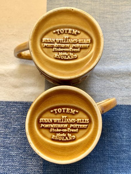 A Totem Coffee Service by Susan Williams-Ellis for Port Meirion Pottery - Image 11