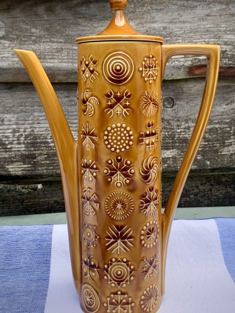 A Totem Coffee Service by Susan Williams-Ellis for Port Meirion Pottery - Image 6