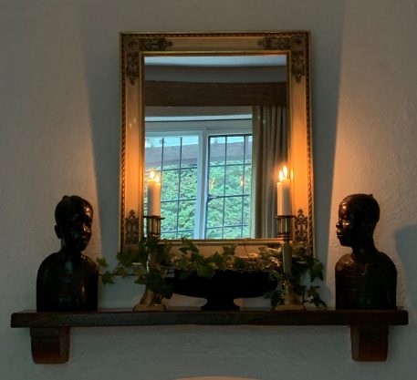 A lovely pair of early 19th Century Brass Candlesticks on square bases - Image 7
