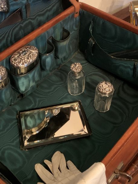 Tan Leather Travelling Vanity Case with Green silk lined fitted interior and Silver Accoutrements - Image 7