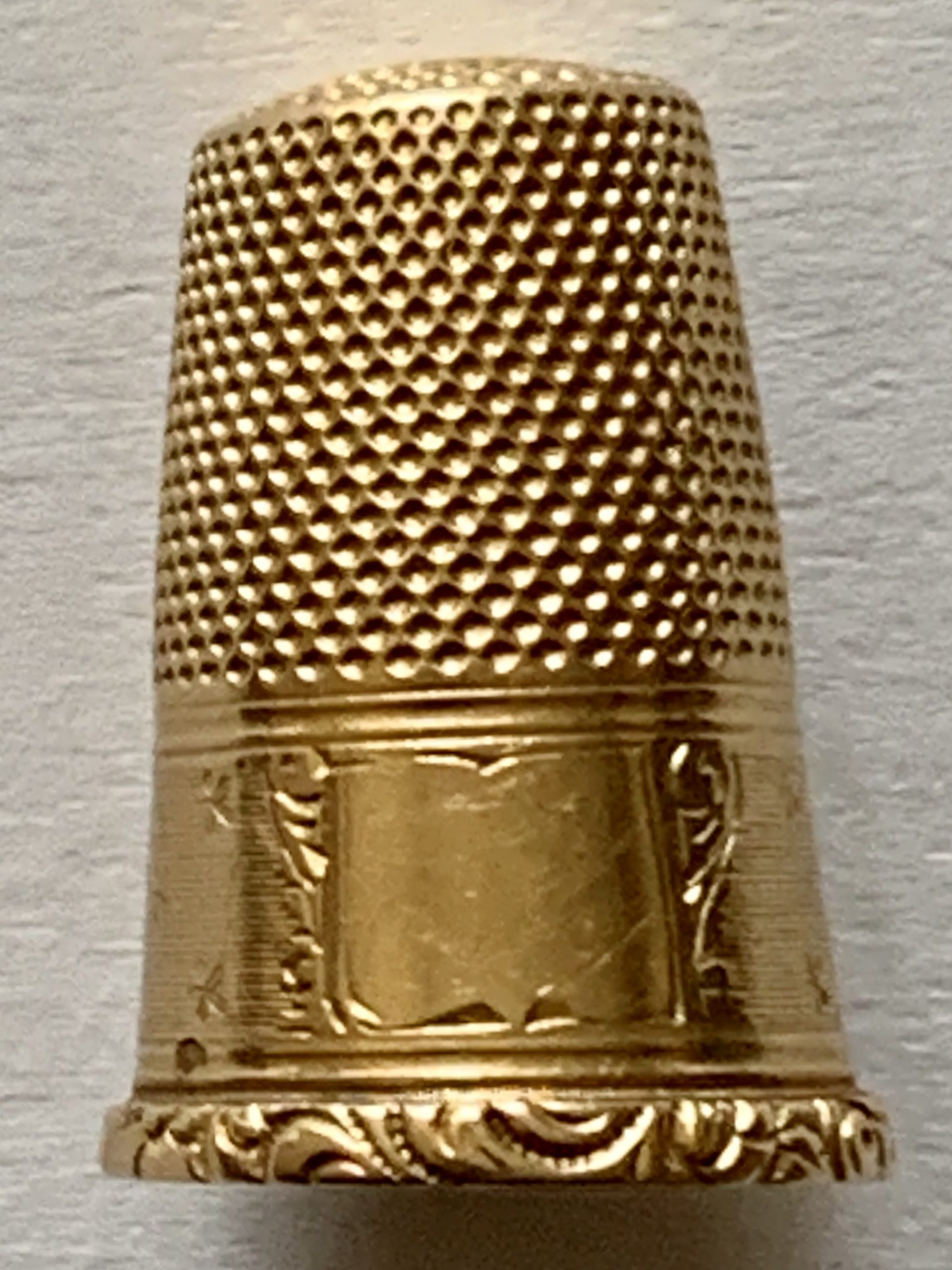 Superb Antique Victorian 18 Karat Gold Thimble - Antique Sage