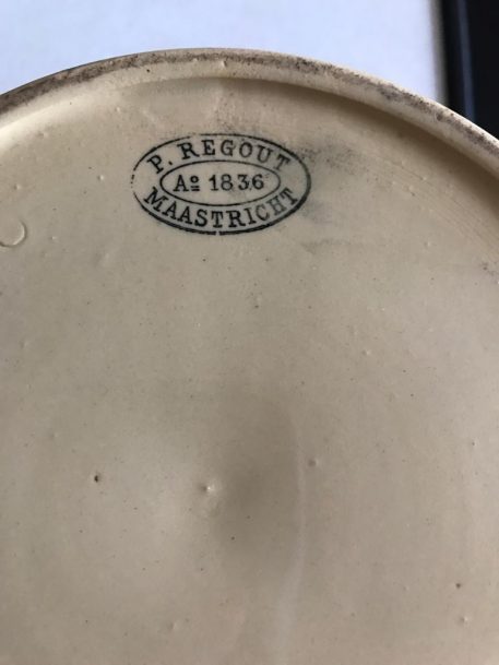Attractive and Rare Dutch Biscuit Barrel by Petrus Regout - Image 8