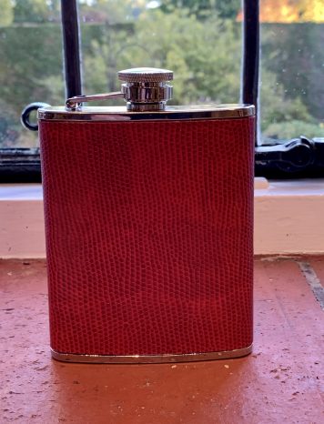 Lovely Gaventa Red Hip Flask