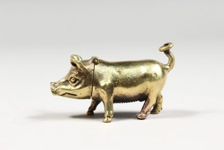 Cute Brass Piggy Vesta - Image 3