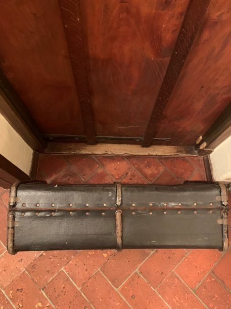 Vintage Steamer Suitcase Trunk - Image 10
