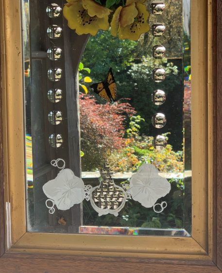 A Lovely Oak Framed Victorian Bevelled Edged "Gypsy" Mirror - Image 5