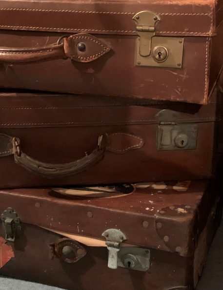 A Trio of Vintage Leather Suitcases - Image 10