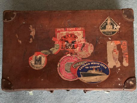 A Trio of Vintage Leather Suitcases - Image 16