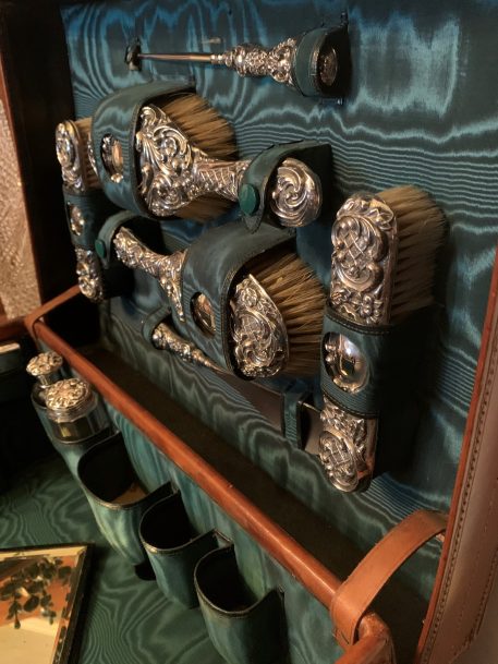 Tan Leather Travelling Vanity Case with Green silk lined fitted interior and Silver Accoutrements - Image 3