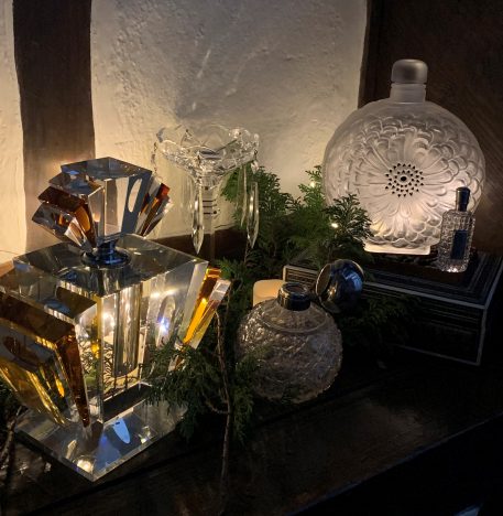 Lalique Frosted Glass Circular-Shaped Scent Bottle And Stopper - Image 10