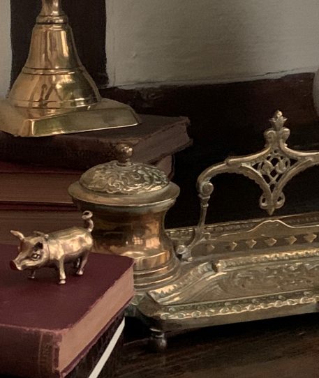 Cute Brass Piggy Vesta - Image 8