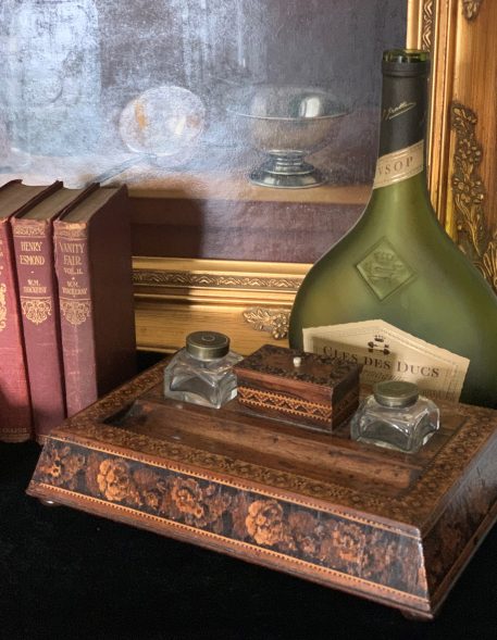 A Tunbridge Ware Marquetry and Parquetry Two Bottle Inkstand in Good Condition - Image 2
