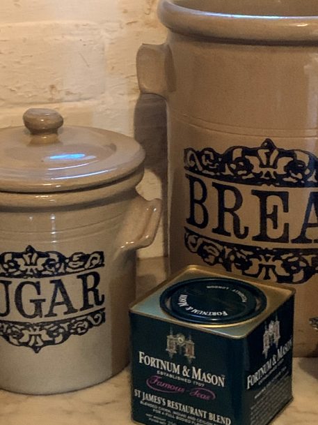 Vintage Moira Stoneware Sugar Storage Jar - Image 4