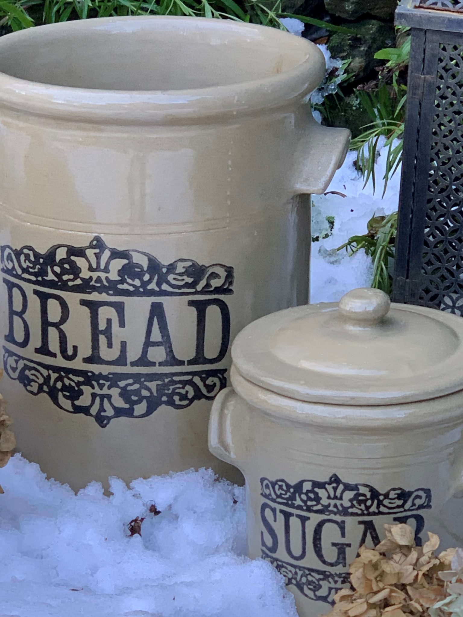 A Large Vintage Farmhouse Stoneware Bread Bin La BelleGray