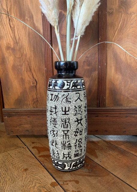 Black & Cream Calligraphy Vase - SOLD! - Image 5